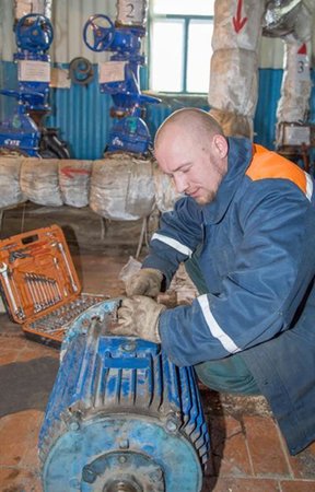 Требуется на работу электрик по ремонту электродвигателей - Петропавловск, Северо-Казахстанская обл.